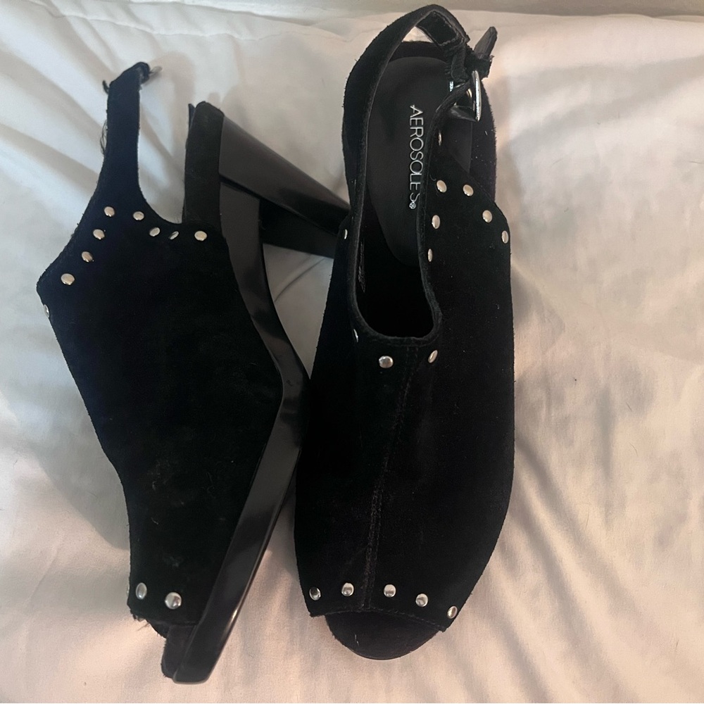 AEROSOLES Black Studded Slingback Heels